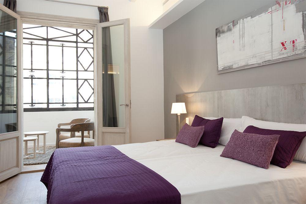 Rent Top Apartments Near Plaza De Catalunya Barcelona Kültér fotó