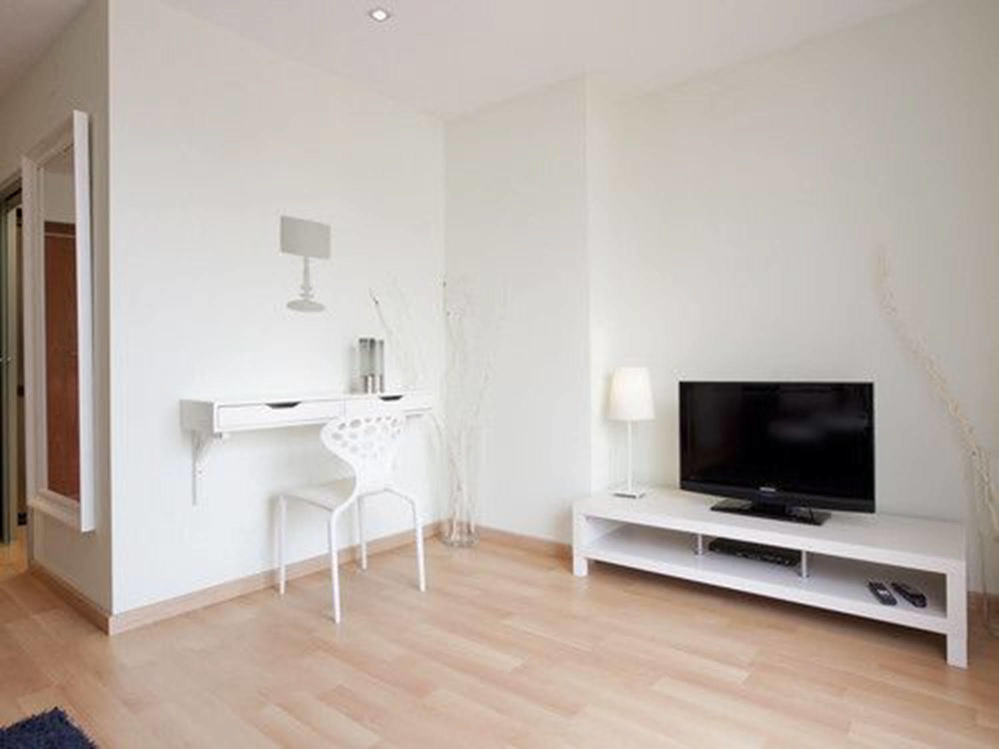 Rent Top Apartments Near Plaza De Catalunya Barcelona Kültér fotó
