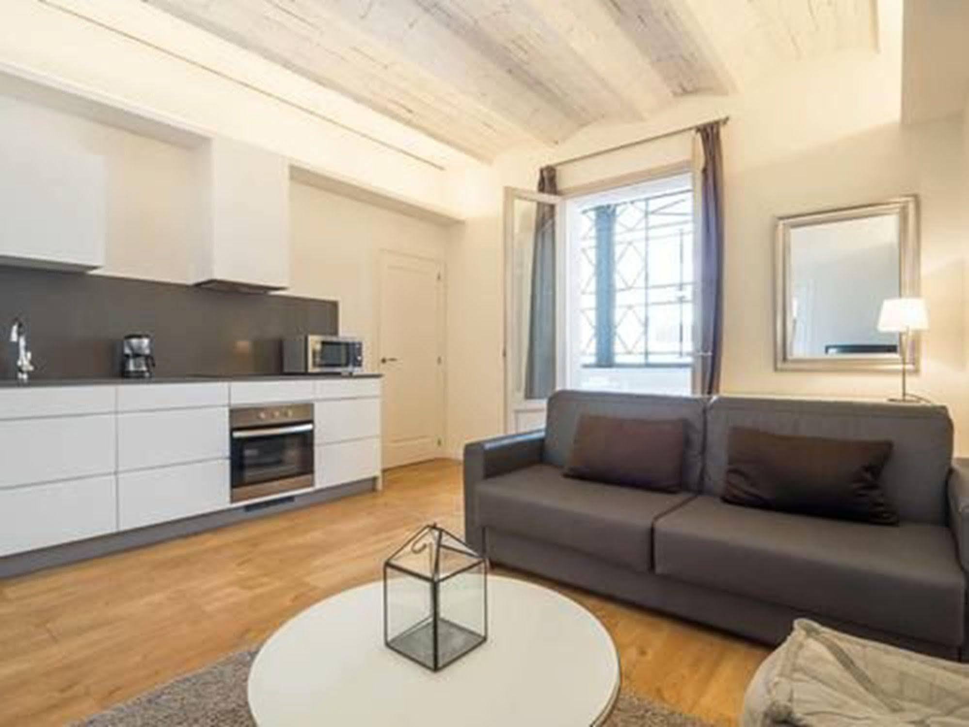 Rent Top Apartments Near Plaza De Catalunya Barcelona Kültér fotó
