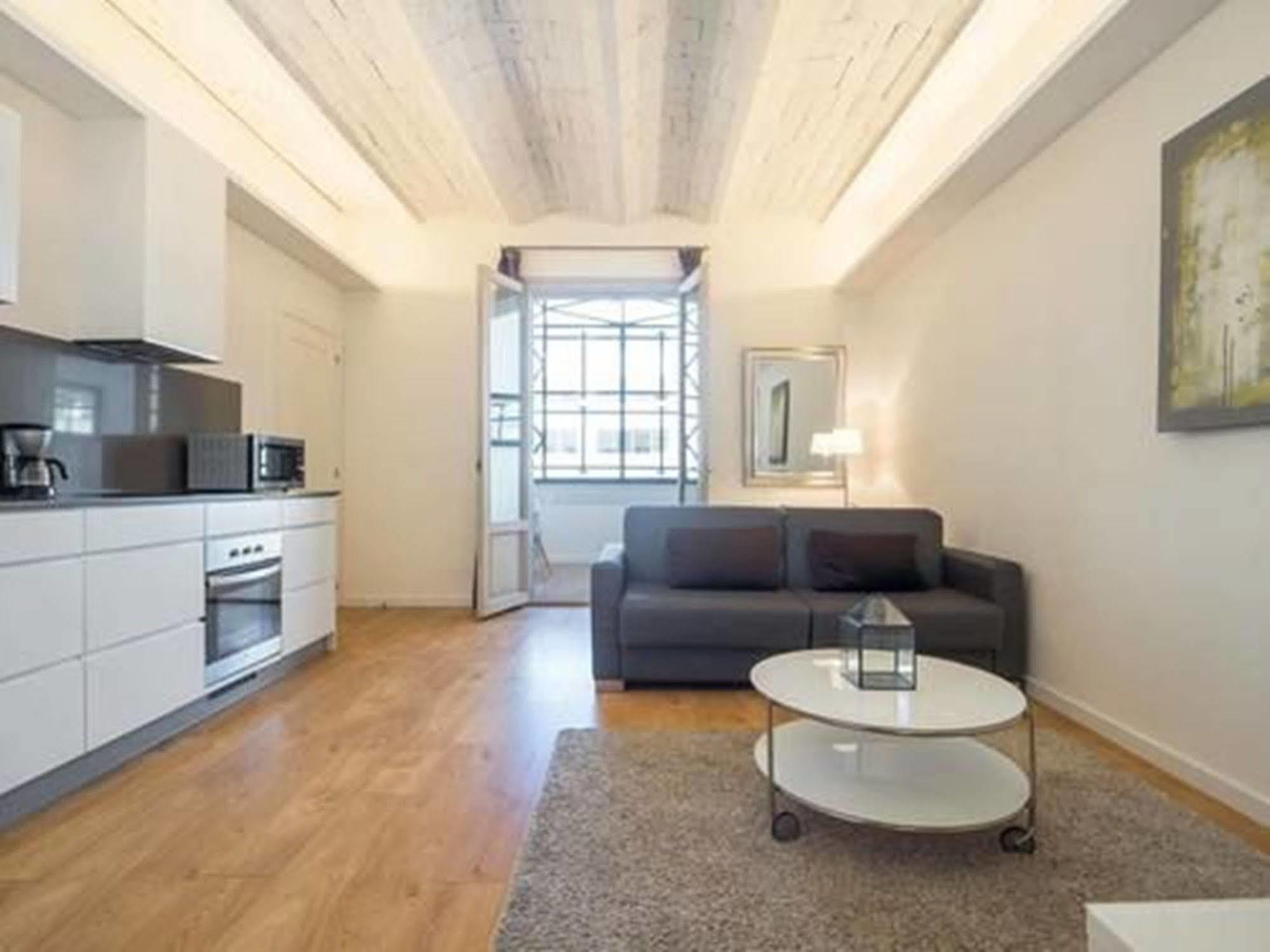 Rent Top Apartments Near Plaza De Catalunya Barcelona Kültér fotó